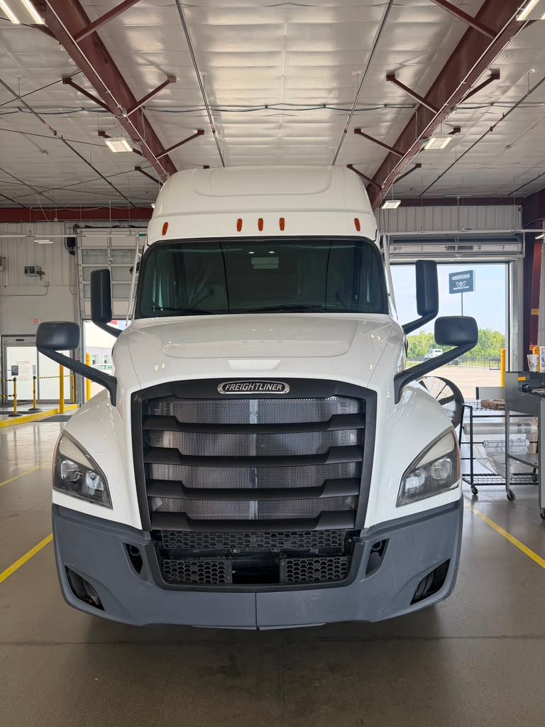 110k 2 2023 Freightliner Cascadia 126 - Image 1