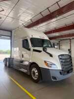 2023 Freightliner Cascadia 126 - Image 4
