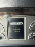 2023 Freightliner Cascadia 126 - Image 10